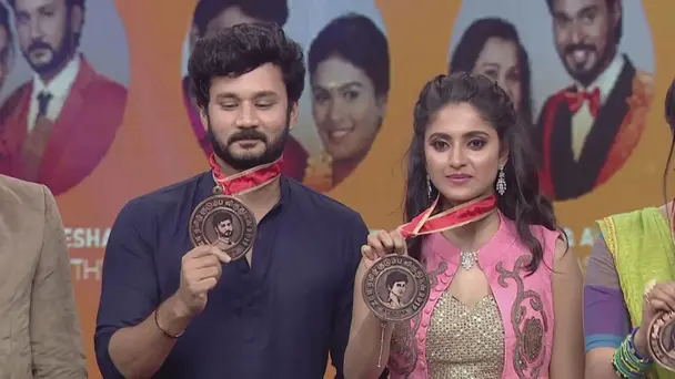 ZEE Tamizh Kudumbam Viruthugal Oru Munnottam - September 29, 2019