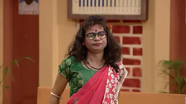 Roopa accused of beating up a journalist -  Mr Nonsense S3