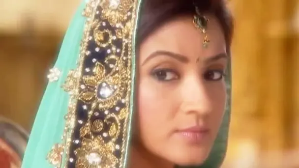 Episode 3 - Yahaaan Main Ghar Ghar Kheli