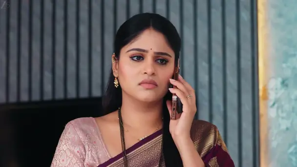 Bhavana Keeps Lakshmi in the Dark about Siddhiraj