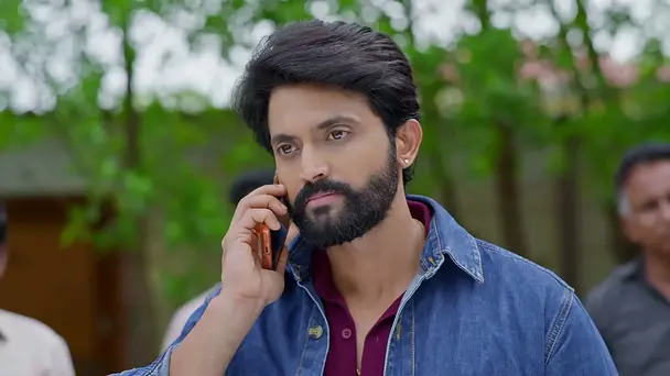 Harikrishna Exposes Shakuntala to Vihari