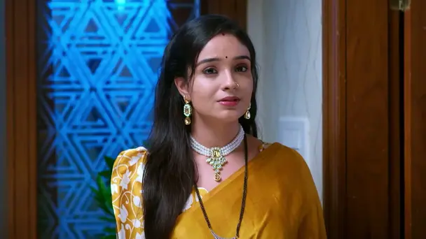 Kanika Frightens Sanjana
