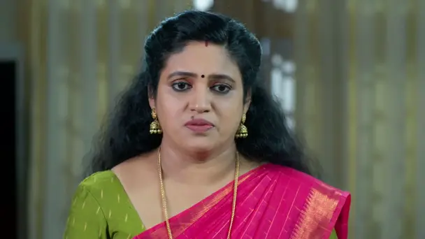 Nandana Reveals the Truth to Rithika