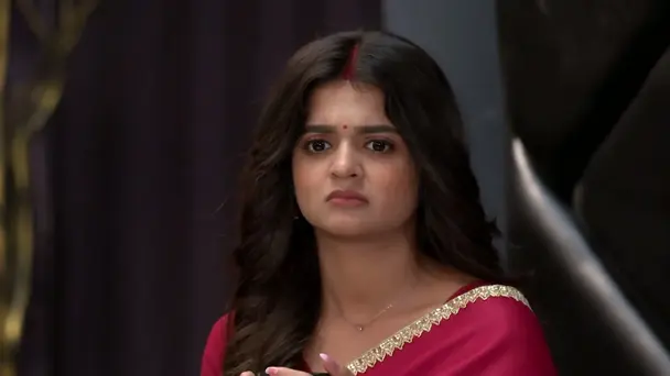 Jhinuk Plans to Escape fro Samrat's Home