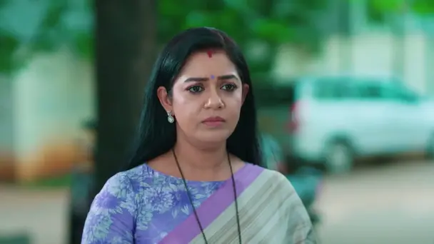 Laxmikant Learns about Jaydev's Death