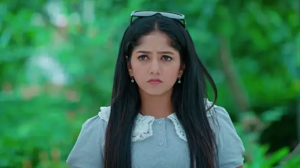 Karna and Nidhi are Stranded in Bangkok!