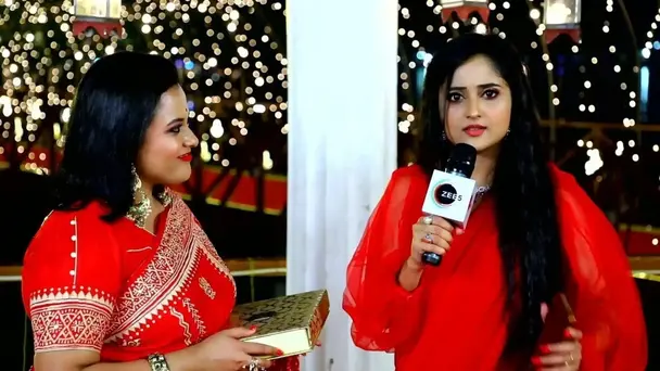 Glittery Red Carpet Episode 1