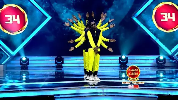 Shiju Rocks the Stage