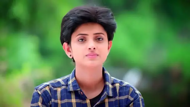 Kumar Threatens Sathya