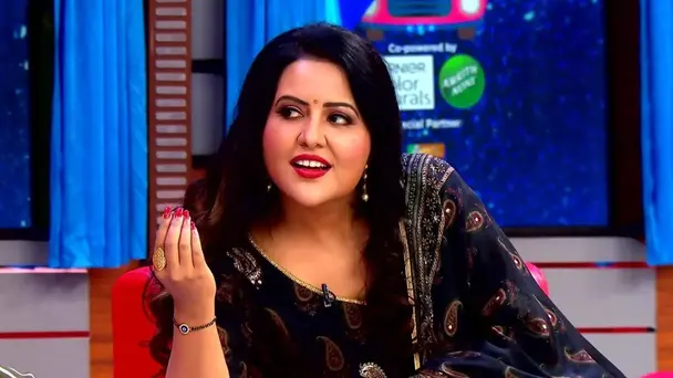 Special Presence of Amruta Fadnavis