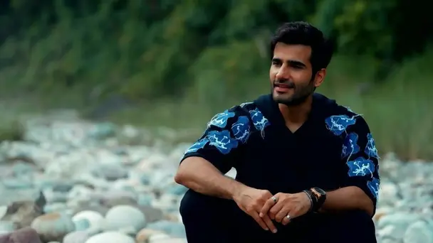 Karan Roams around Rishikesh