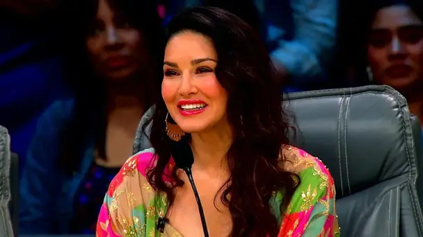 Mika Singh Arrives on the Maha Musical Weekend