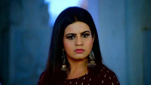 Shailu Asks Sheshanathan to Leave