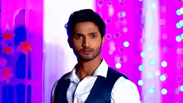 Amber and Dhara Argue