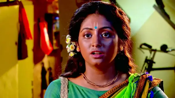 Nikhil and Shyama Come Face-to-Face