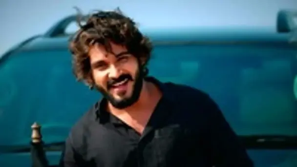 Seetha Dresses up as Goddess