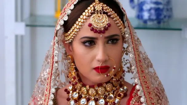 Pappu, Mahi and Shalu Bring Rupa Home