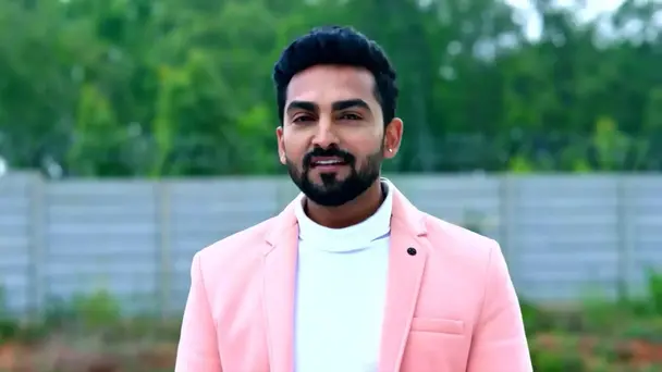 Sri Ram Drops Seetha Home in a Helicopter