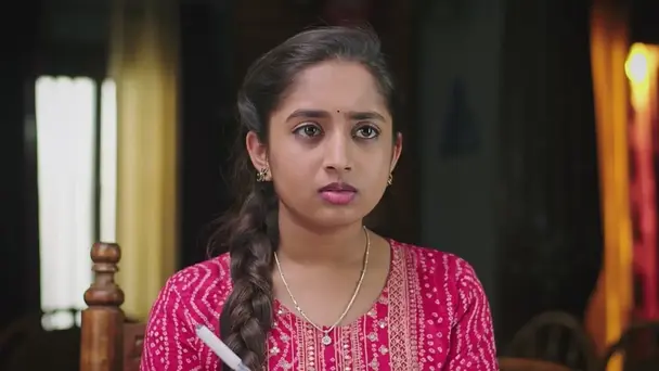 Girija Realises Her Mistake