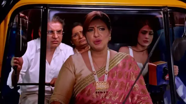 Rakhi and Mahesh Find Karan's Car