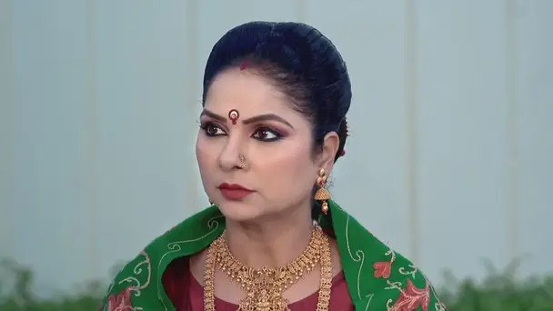 Harleen Gives Rajvir a Gift