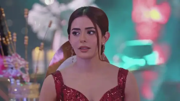 Menaka Tries to Get Close to Rajveer