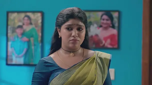 Prabhavathy Stops Parvathy’s Trip