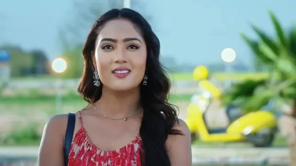 Heer’s Clumsiness Ruins a Shoot