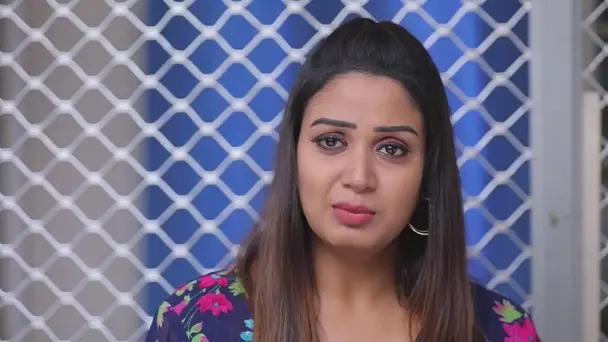 Puli Murugan Stops Vicky