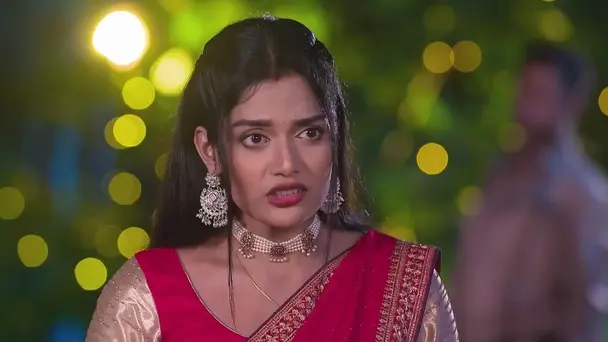 Dhara Worries about Meena