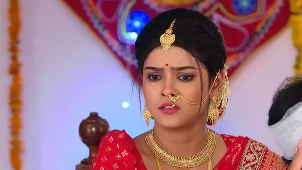 Rekha's Father's Health Deteriorates