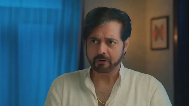 Raghunath Is Scared of Gayatri's Spirit