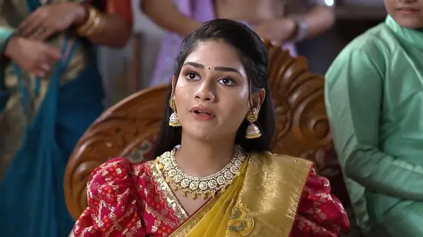 Lakshmi Tries to Save Her Father