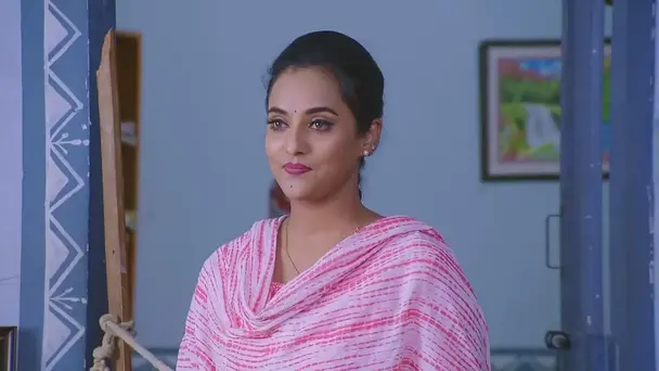 Devendra Mocks Sathya and Sita