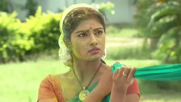 Anirudha Throws Colours on Punya