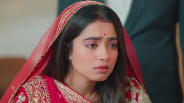Yug Sends Manan's Video to Radha