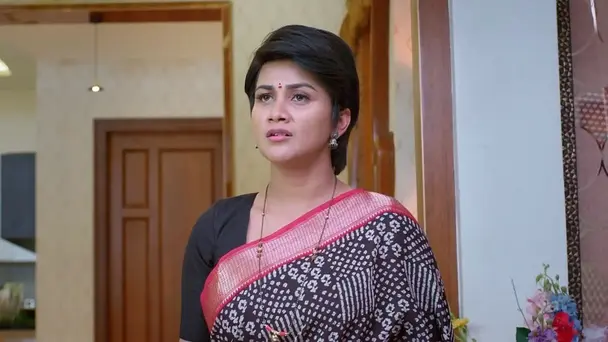 Divya and Kirtana's Talks Shock Sathya