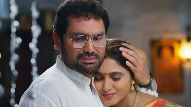 Apoorva Makes Krishna Marry Meera