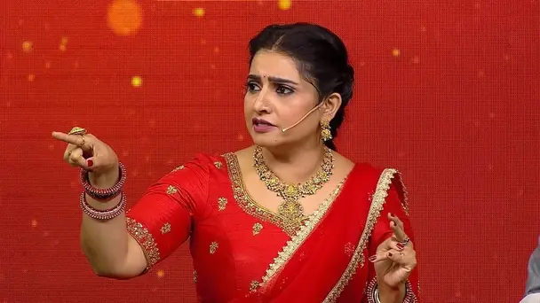 Sujitha Congratulates the Winning Team