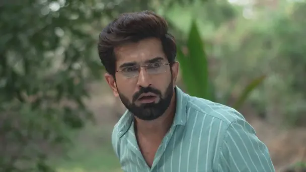 Shatagriva Gives Instructions to Reema