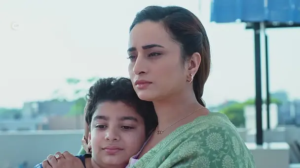 Ridhi Lies to Aarav