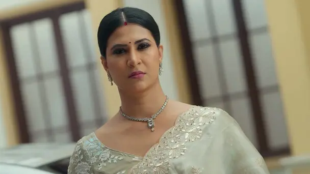Siva Rushes to Save Rima Sen