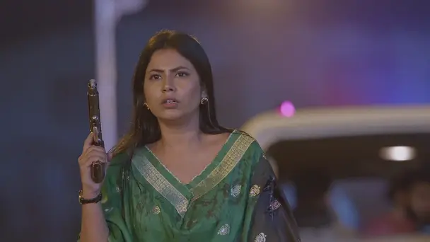 Rajvansh Jumps into the Fire to Save Purvi