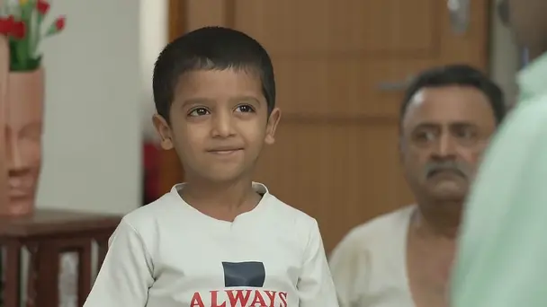 Vinayak Consoles a Devastated Suresh