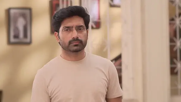 Diti Tries to Bring Smiles to Everyone's Face - Mala Bodol