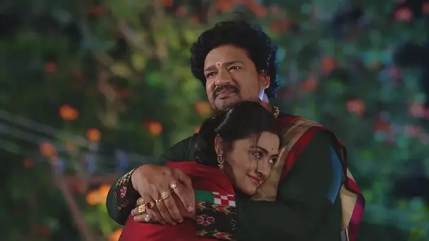 Bhairavi Questions Raghuraj