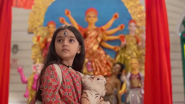 Nobin Wants to Keep Duggamoni at His House