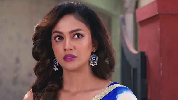 Bipasha Is Jealous, Seeing Shree and Raj Together