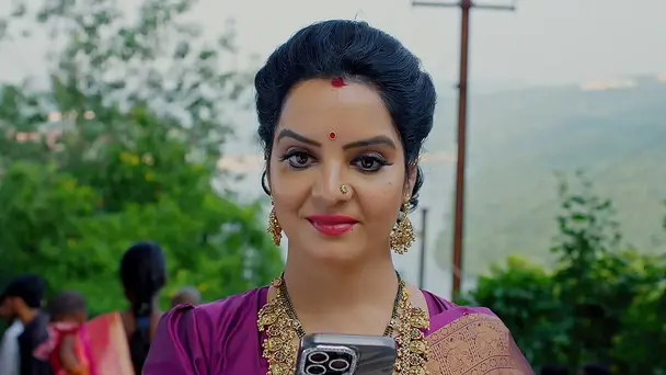 Sharanya's Thoughts Impress Ananda Bhairavi