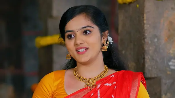 A Parrot Steals Sharanya's Phone